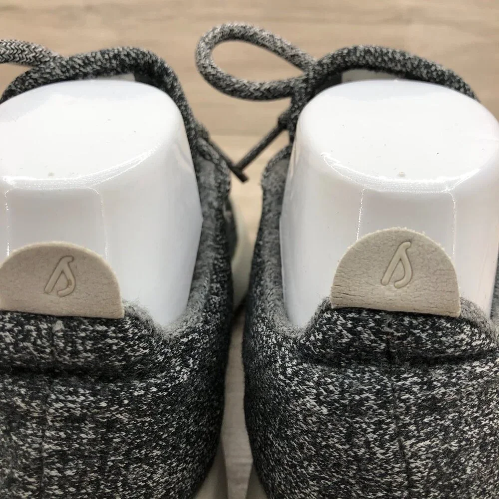 Allbirds Sneakers Womens 7 Gray Merino Wool Runners Lace Up Shoes